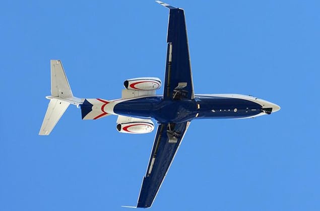 Learjet 40 image 1