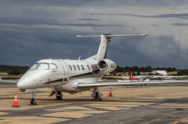 Phenom 300 image 1
